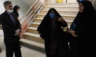 بازدید دکتر فریدون عباسی از کارگاه ماسک  3