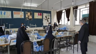 بازدید دکتر فریدون عباسی از کارگاه ماسک  4