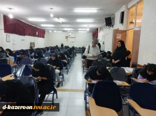 بازدید رئیس دفتر نظارت و ارزیابی و تضمین کیفیت دانشگاه ملی مهارت استان فارس از روند برگزاری امتحانات  6