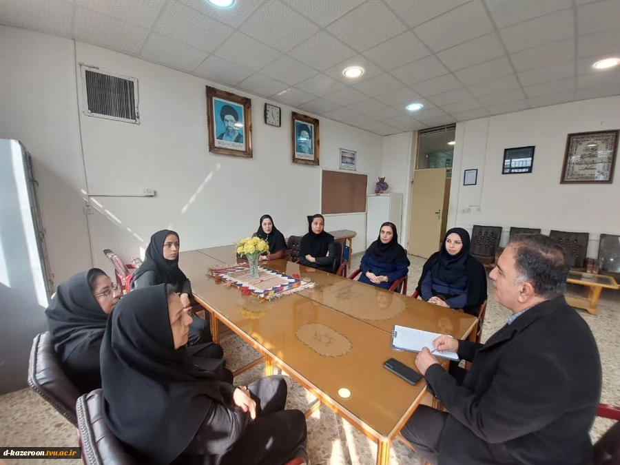 بازدید گروه هیات نظارت و ارزیابی و تضمین کیفیت  ( ناتک ) استان فارس  3